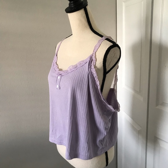 ❤️3X20 Women - Lace Trim Texturized Lilac Crop Cami | 2X - Picture 6 of 9